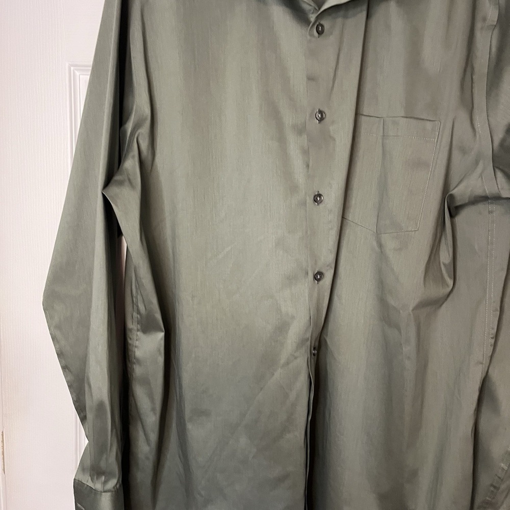 Van Heusen Dress Shirt 2XL 18-18.5 36/37 Ultra Wrinkle Free Stretch Olive NWOT - Picture 5 of 11